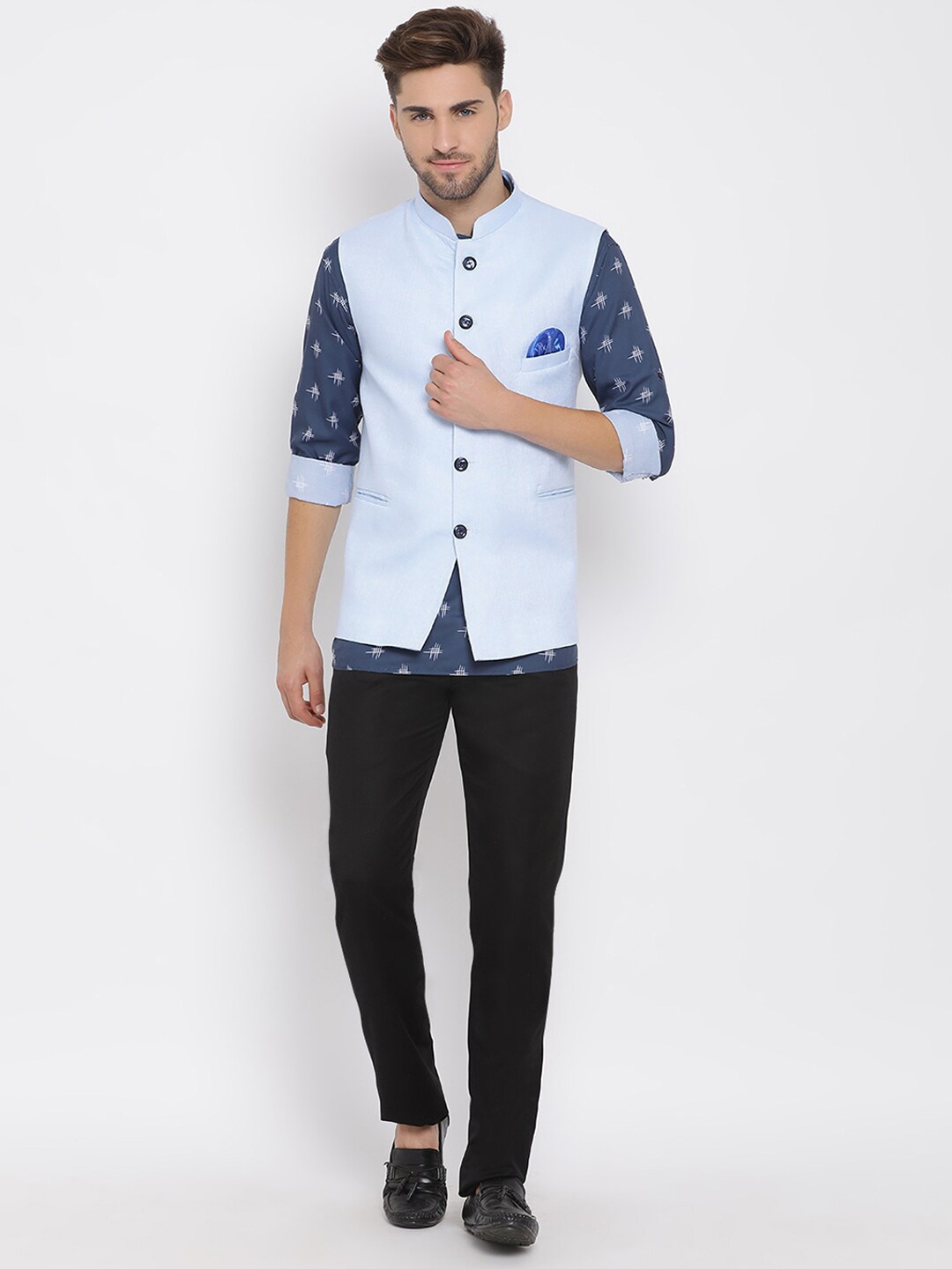 

Hangup Men Printed Short Kurta with Trousers & Nehru Jacket, Navy blue