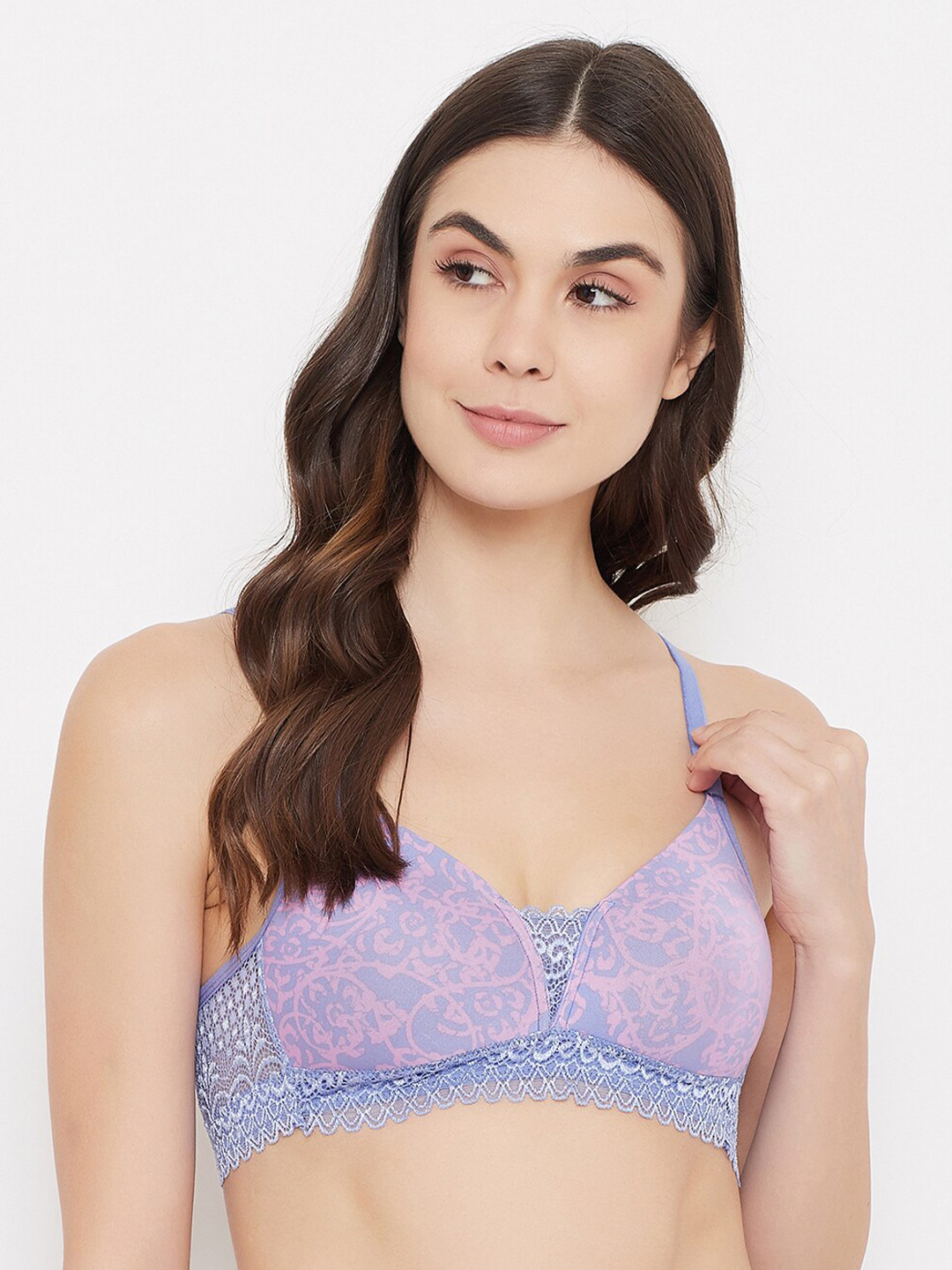 

Clovia Blue & Pink Printed Non-Wired Lightly Padded T-shirt Bra BR1955M0830C