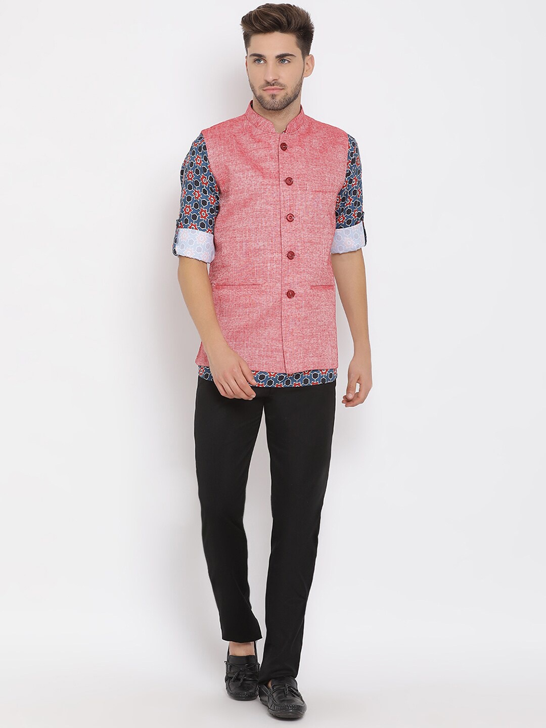 Hangup Men Printed Short Kurta with Trousers & Nehru Jacket, Red