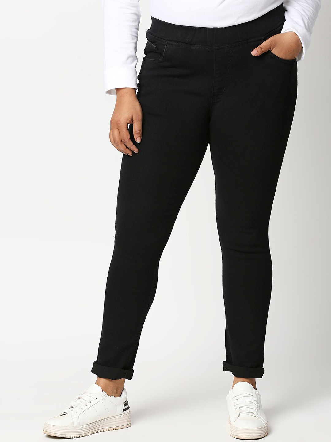 

ZUSH Women Plus Size Black Solid Denim Jeggings
