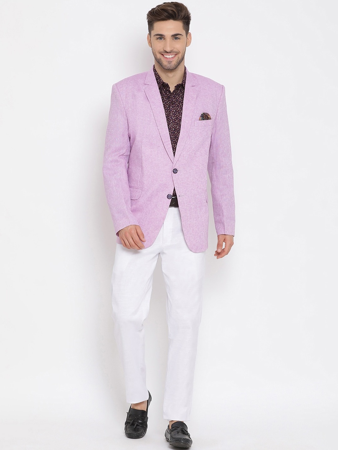 

hangup trend Men Pink & White Solid Single-Breasted Three-Piece Linen Party Suit