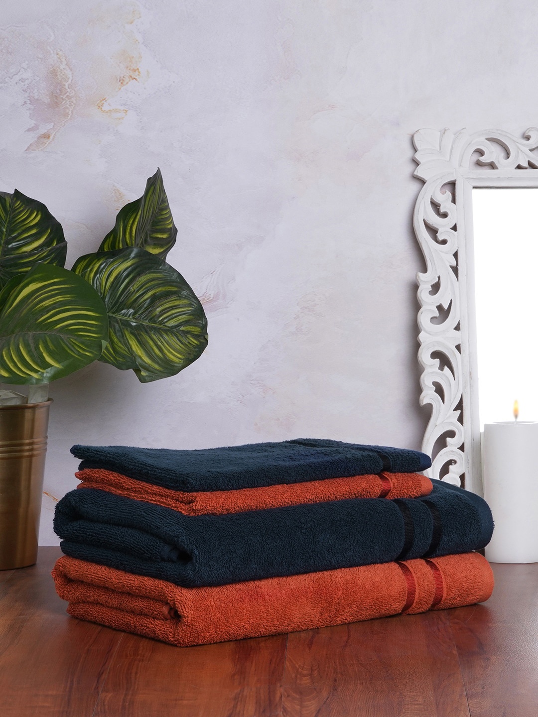 

SPACES Unisex Pack of 4 Navy Blue & Rust Orange Solid 500 GSM Cotton Bath Towels