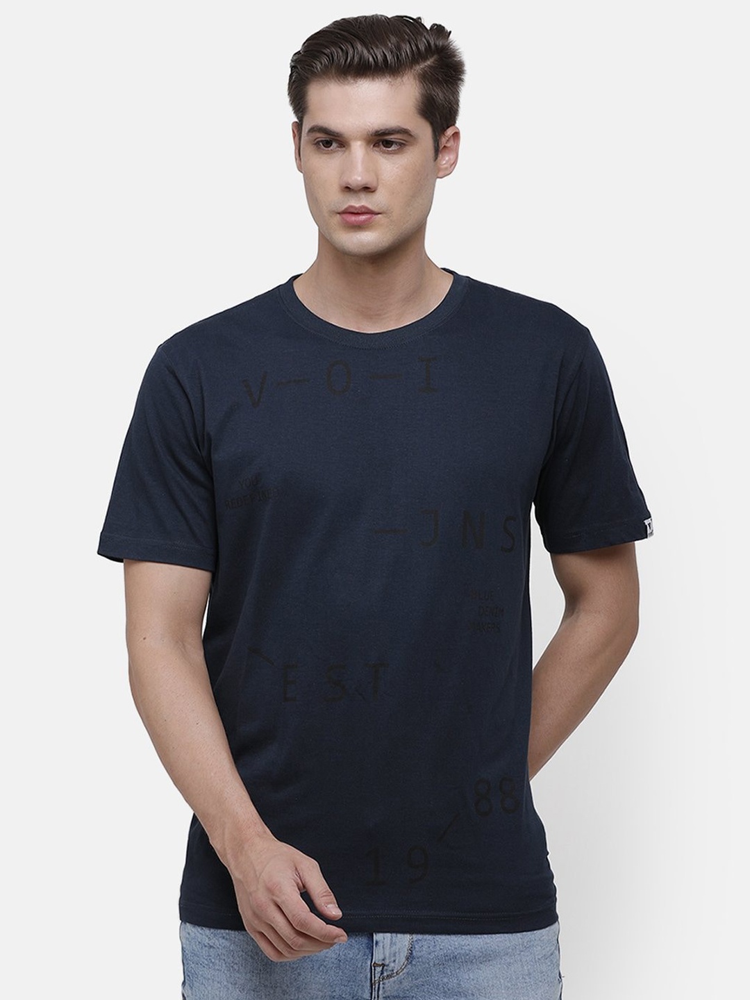 

Voi Jeans Men Navy Blue Printed Round Neck Pure Cotton T-shirt