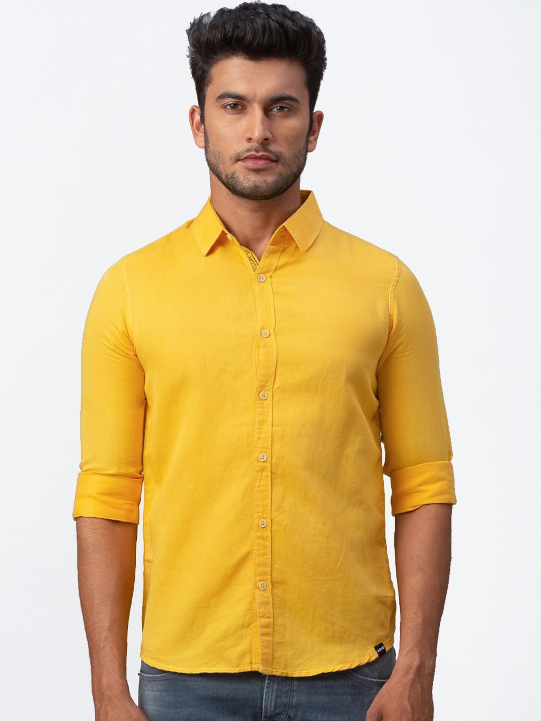 

SPYKAR Men Yellow Slim Fit Solid Casual Shirt