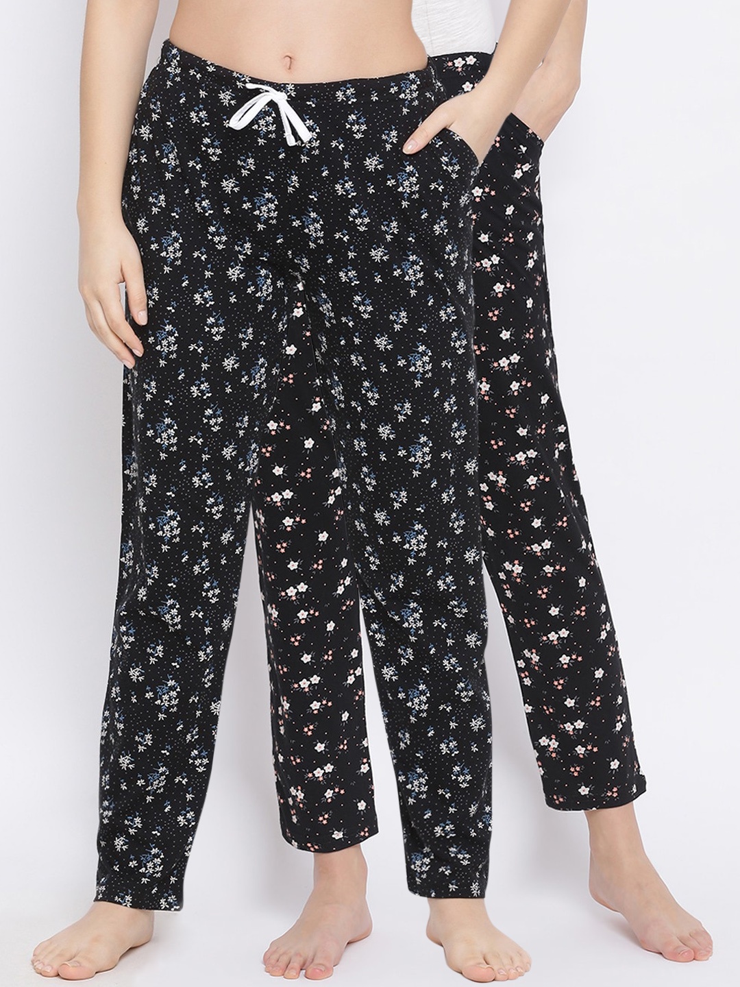 

Kanvin Women Pack of 2 Black & White Floral Print Pure Cotton Lounge Pants