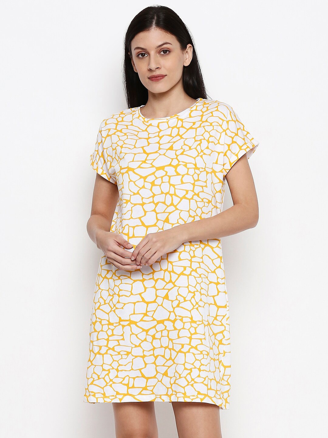 

People White & Yellow Printed Nightdress