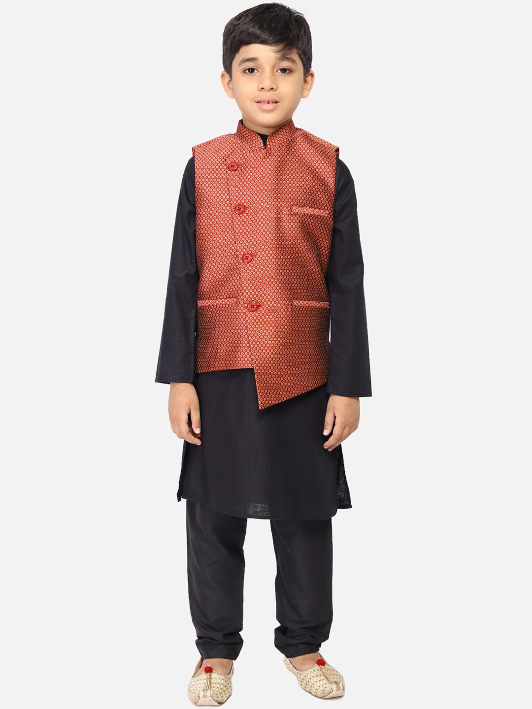

TABARD Boys Black Regular Straight Pure Cotton Kurta & Pyjama with Nehru Jacket