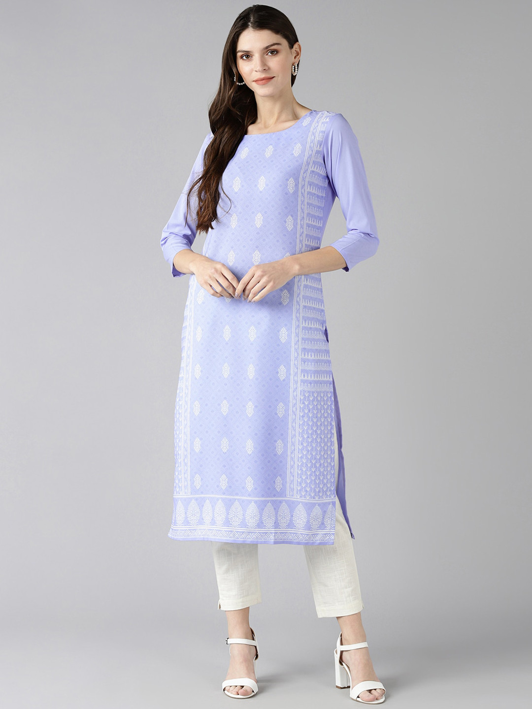

AHIKA Women Blue Ethnic Motifs Printed Kurta