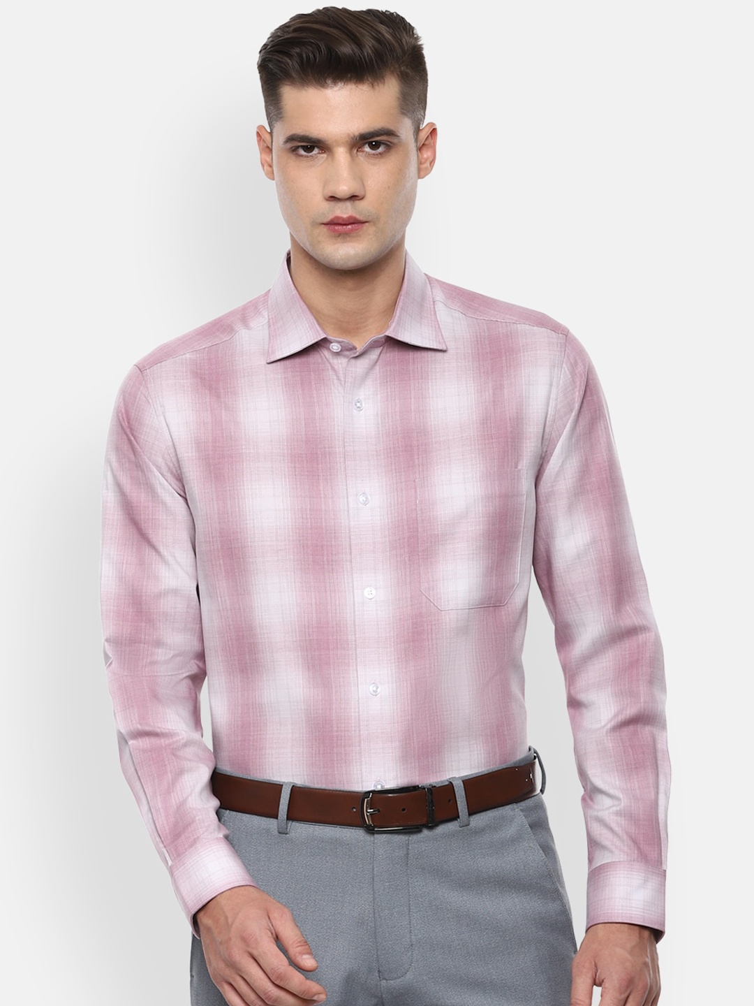 

Louis Philippe Men Pink Regular Fit Checked Casual Shirt