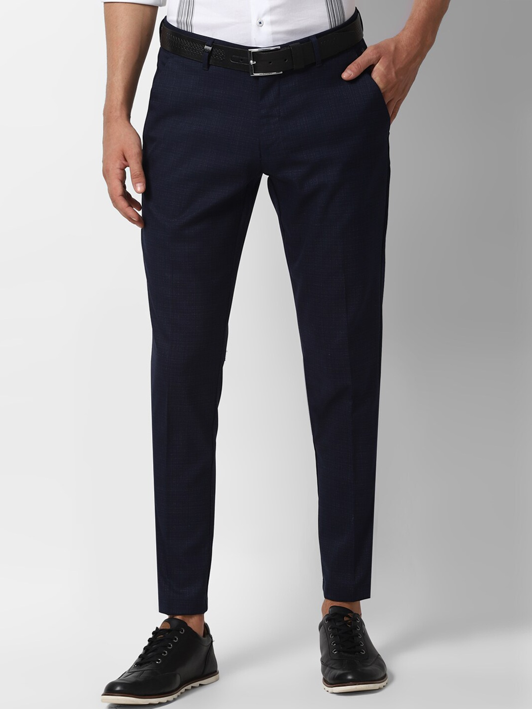

Louis Philippe Sport Men Navy Blue Slim Fit Solid Regular Trousers