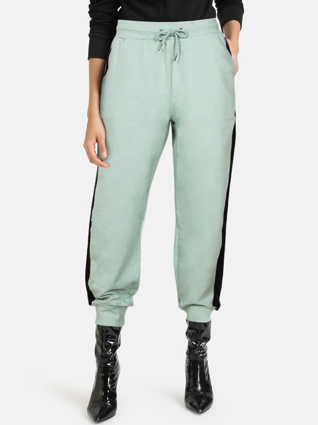 

Kazo Women Green & Black Solid Joggers