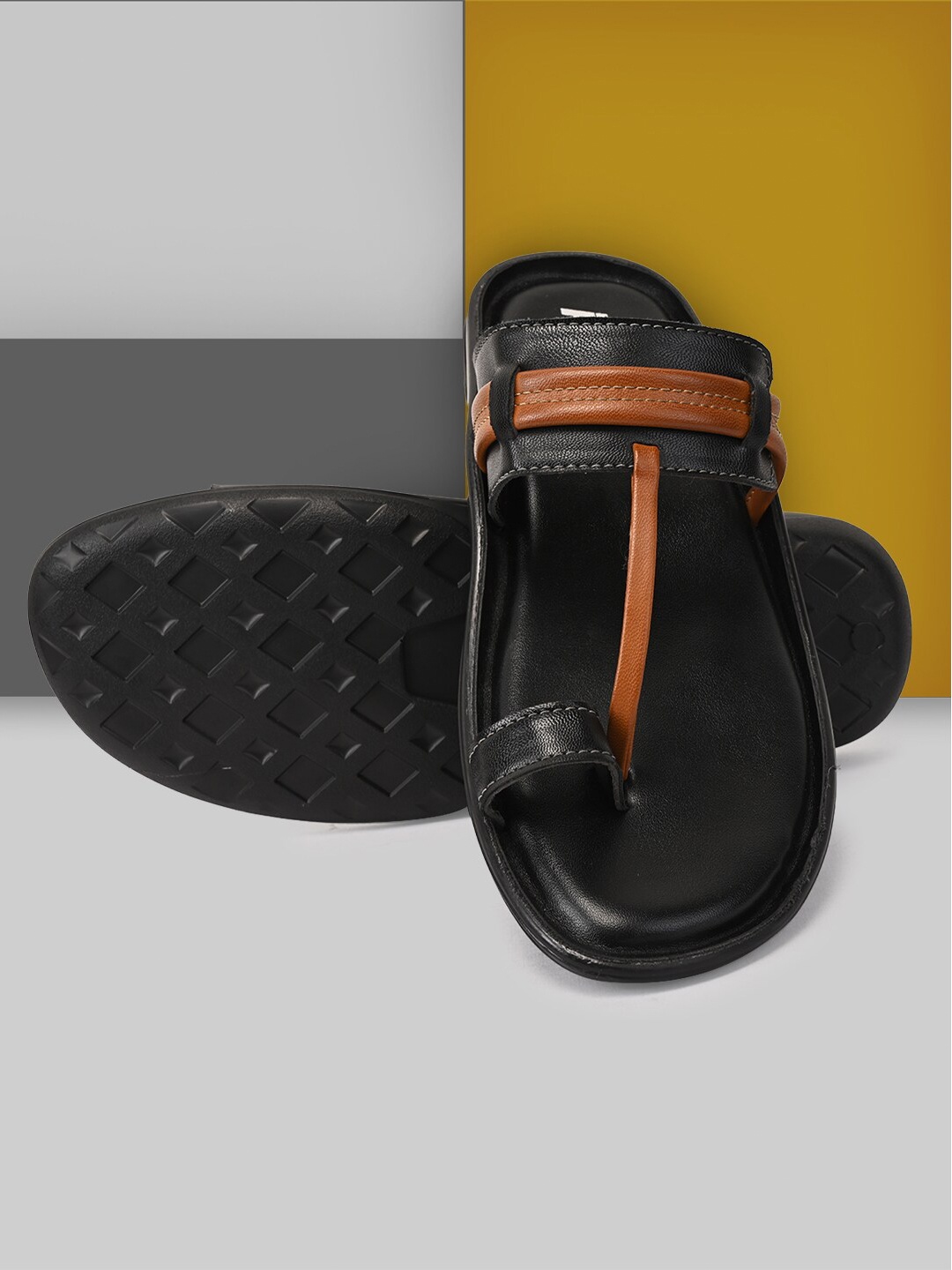 

Apsis Men Black & Tan Ethnic Comfort Sandals