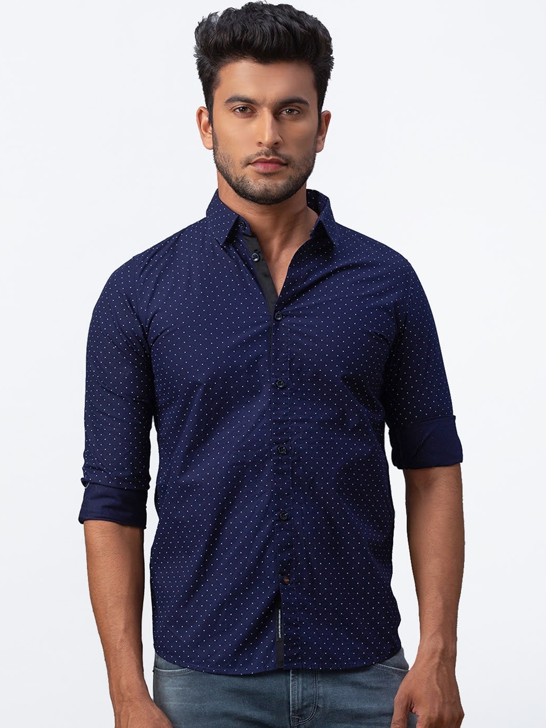 

SPYKAR Men Navy Blue & White Slim Fit Printed Casual Shirt