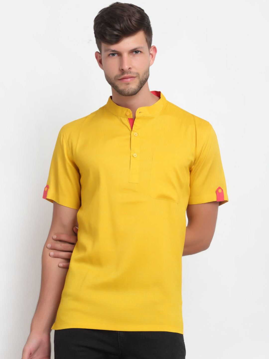 

NEUDIS Men Yellow Cotton Kurta