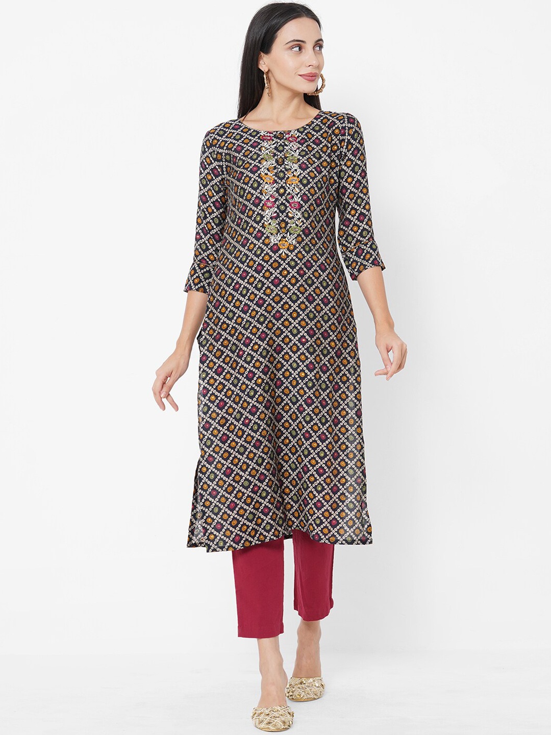 

FASHOR Women Navy Blue & Red Bandhani Yoke Design Thread Work Kurta