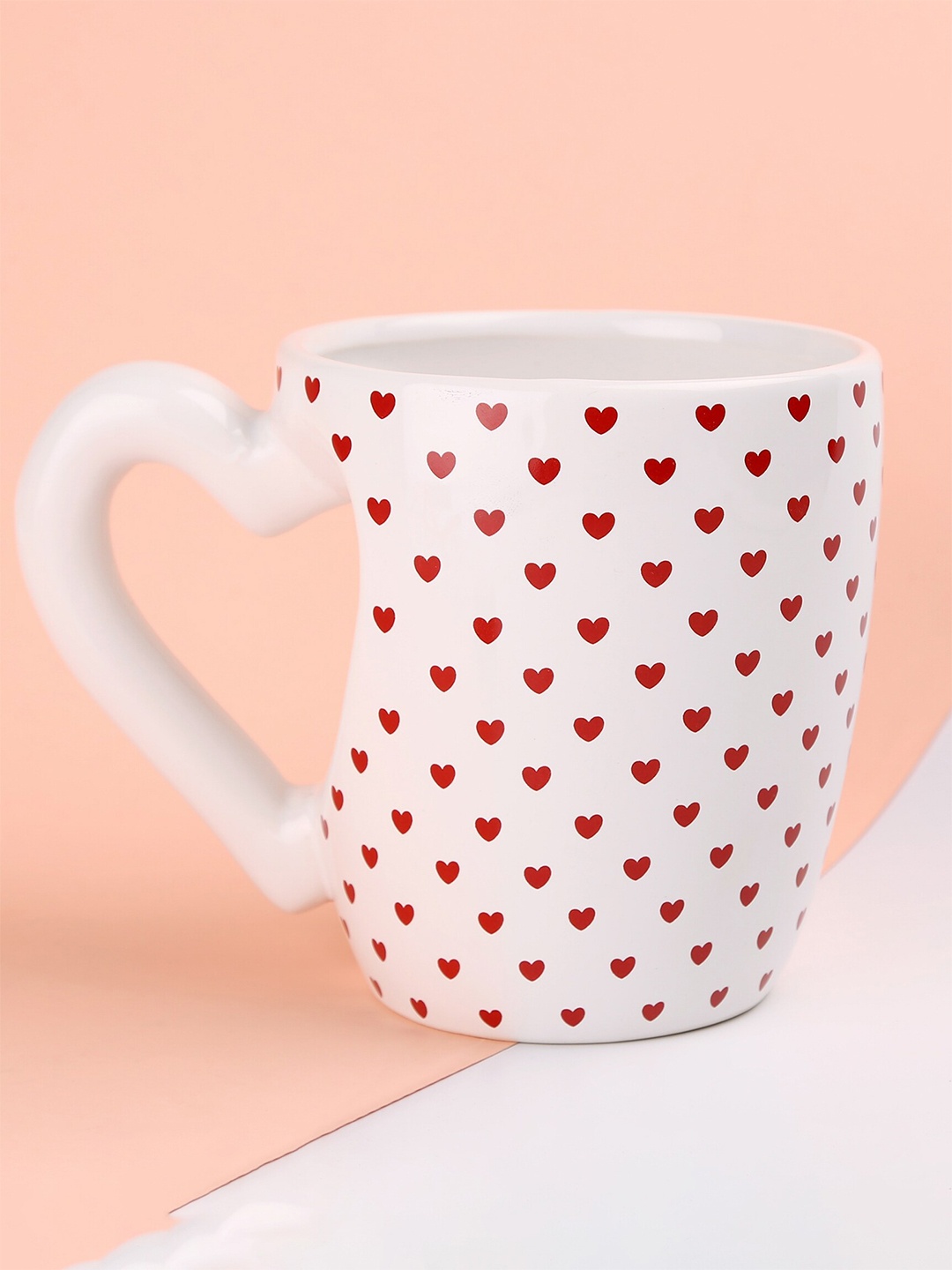 

Bigsmall White & Red Printed Ceramic Mug