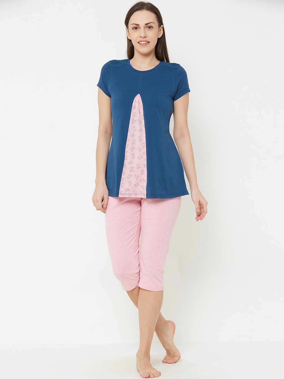 

Sweet Dreams Women Blue & Pink Colourblocked Night suit