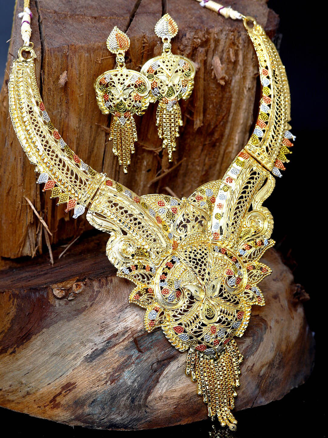

ANIKAS CREATION Gold-Plated Handcrafted Jewellery Set