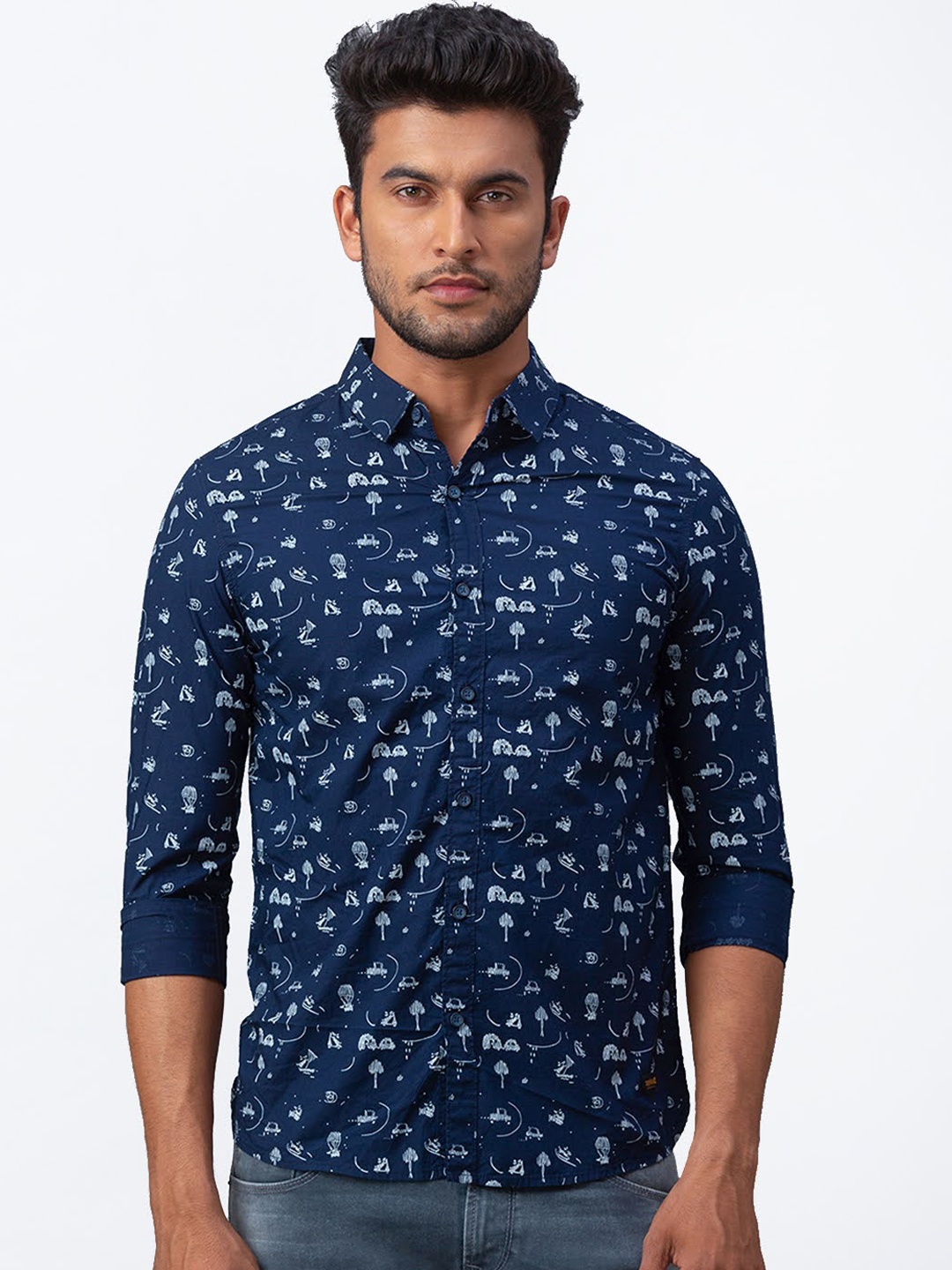 SPYKAR Men Blue & White Slim Fit Printed Casual Shirt