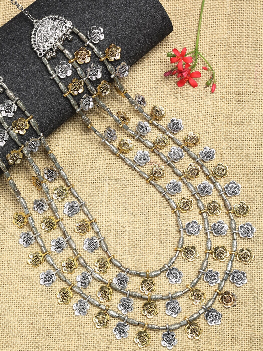 

NEUDIS Silver-Toned Rhodium-Plated Necklace