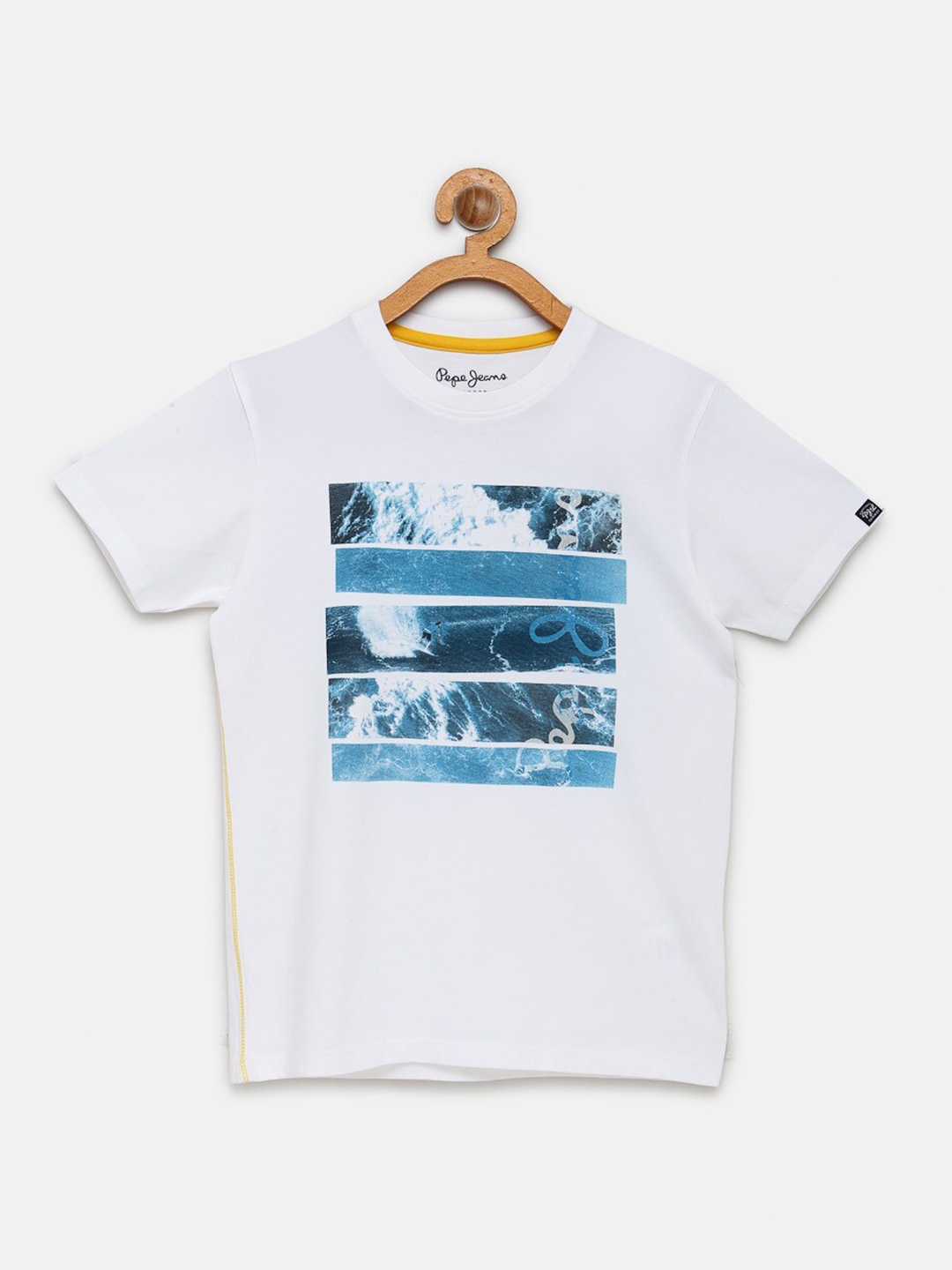 

Pepe Jeans Boys White Printed Round Neck Pure Cotton T-shirt