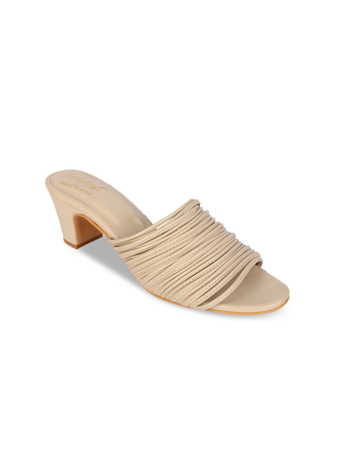 

Bowtoes Women Nude-Coloured Solid Sandals