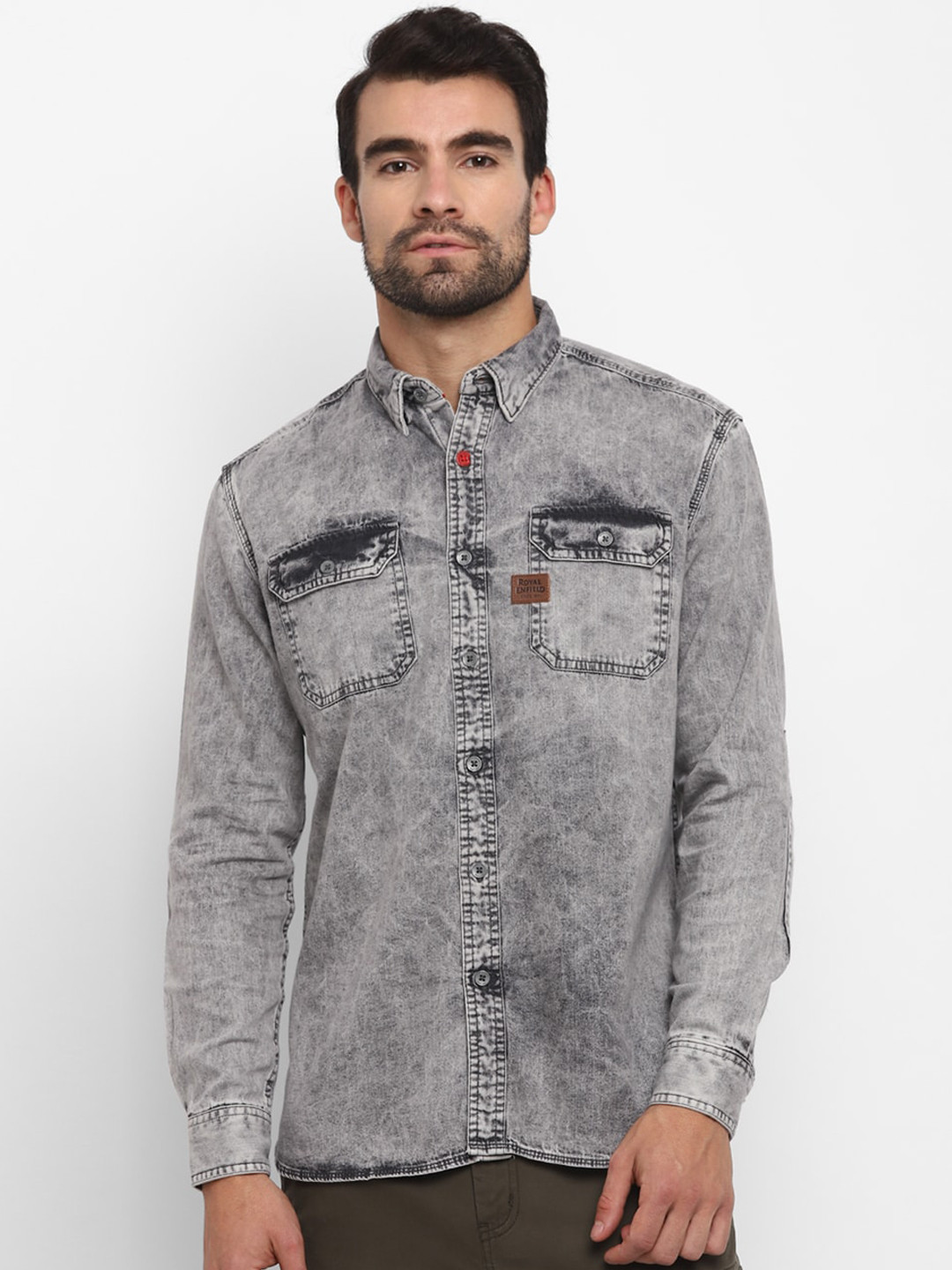 

Royal Enfield Men Grey Regular Fit Faded Casual Shirt