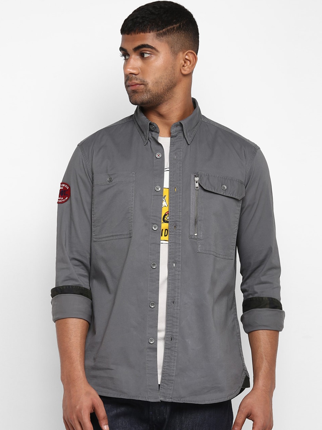 

Royal Enfield Men Charcoal Regular Fit Solid Casual Shirt