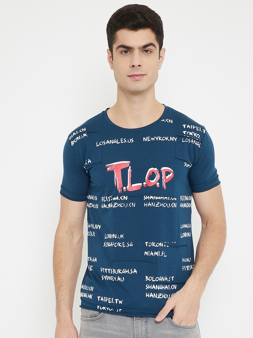 

Duke Men Teal Blue & White Typography Print Slim-Fit Cotton Round Neck T-shirt