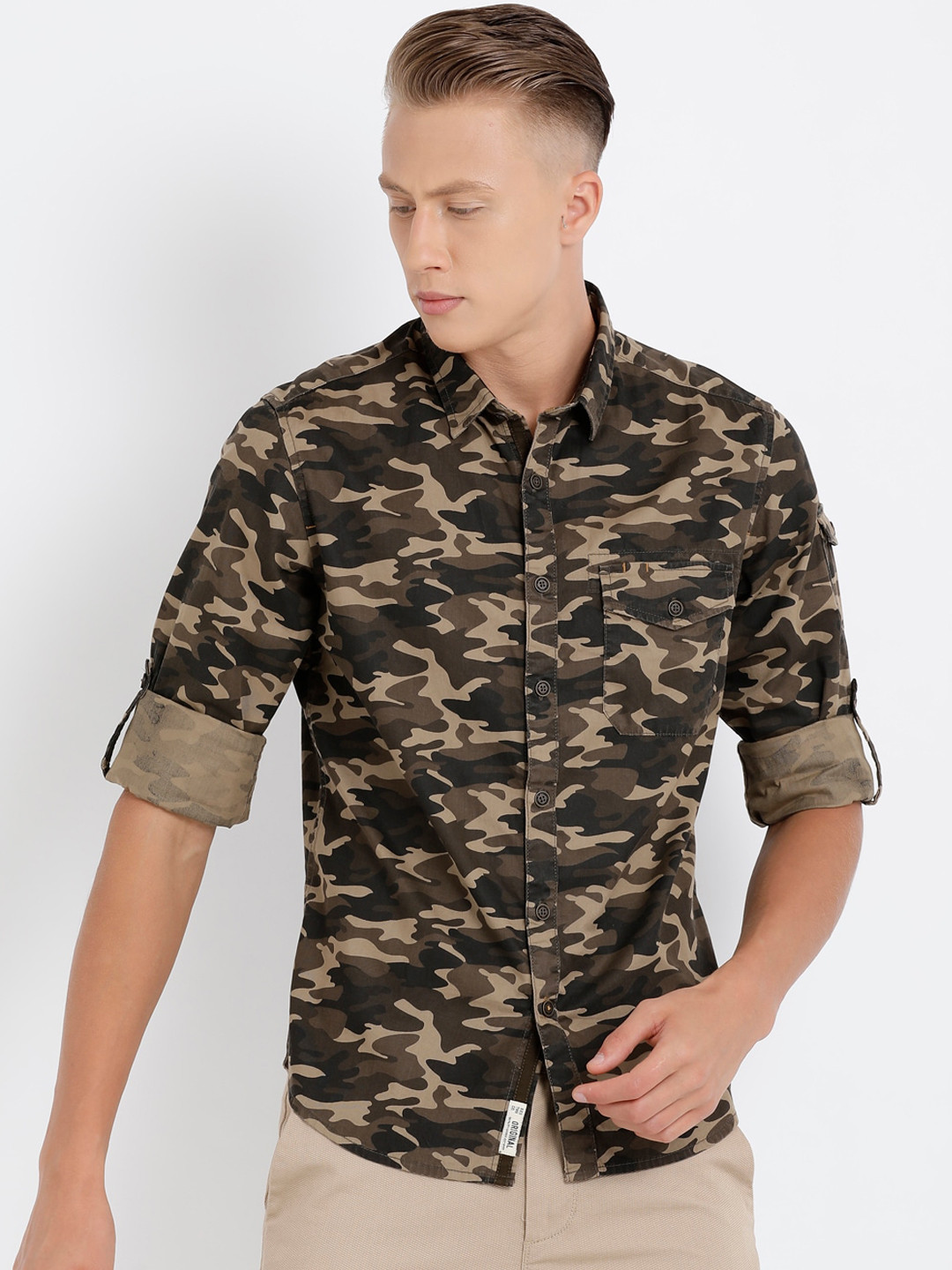 

t-base Men Beige & Brown Regular Fit Printed Casual Shirt
