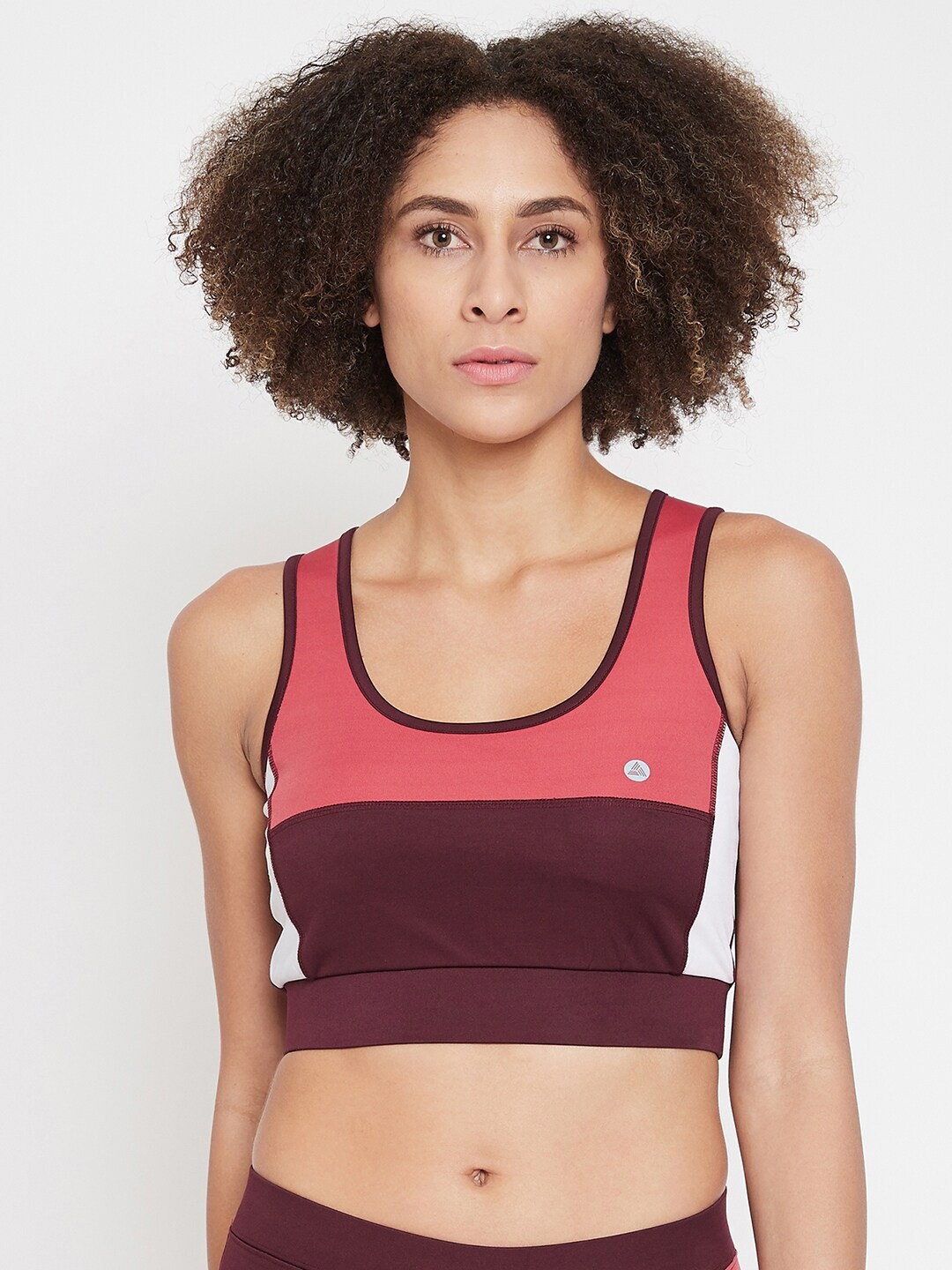 

ATHLISIS Maroon & Pink Colourblocked Non-Wired Lightly Padded Workout Bra AWBT08