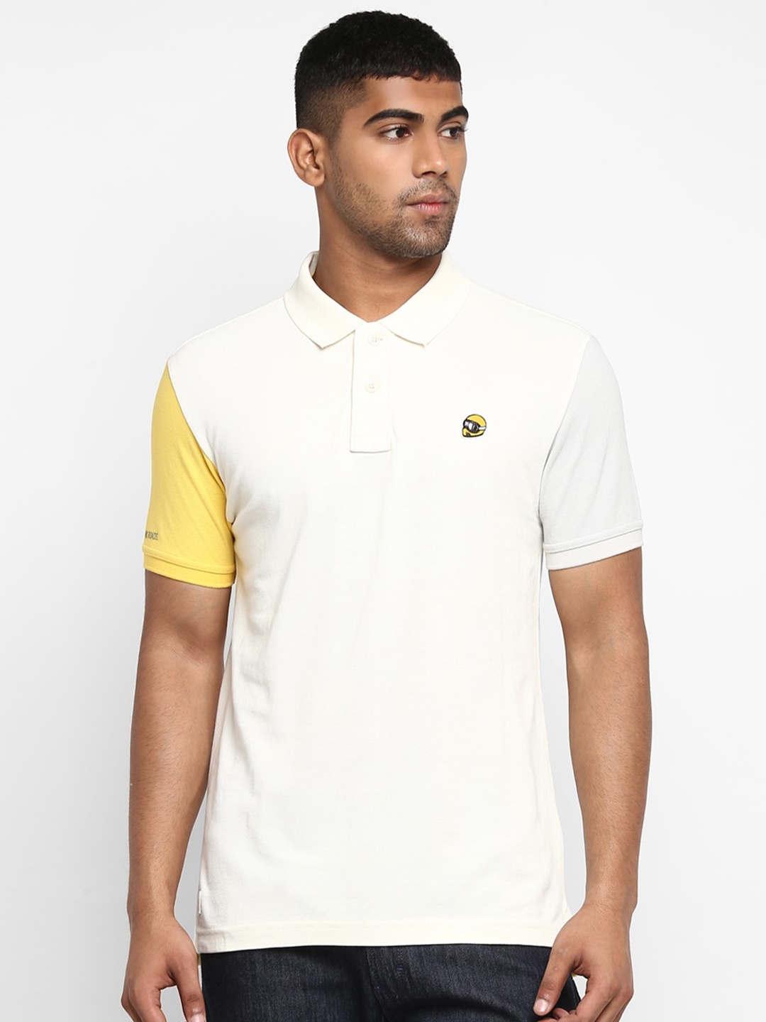 

Royal Enfield Men Off-White Solid Polo Collar T-shirt