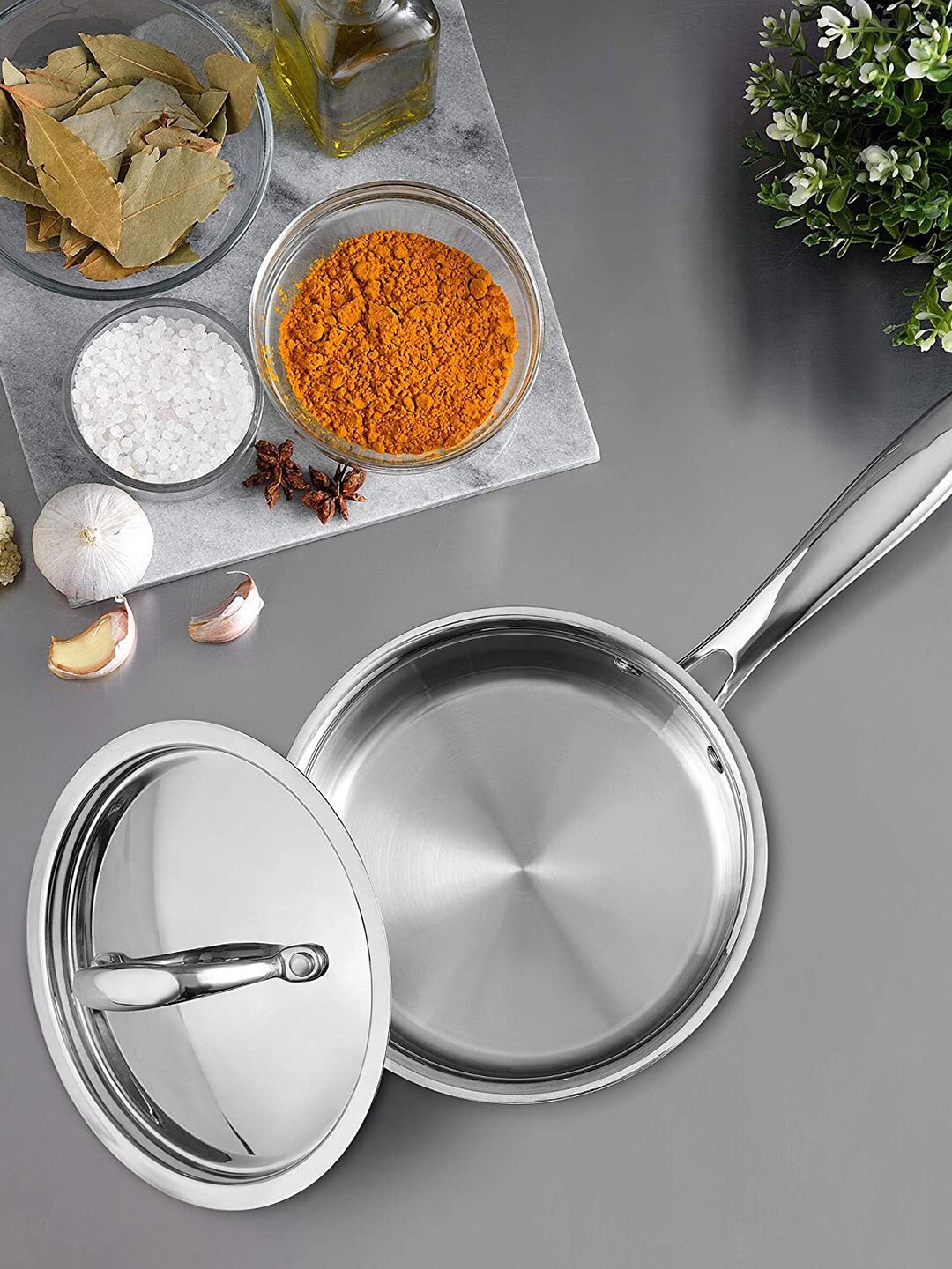 

BERGNER Argent TriPly Stainless Steel Induction Base Saucepan with Lid (2.2 Litres), Silver