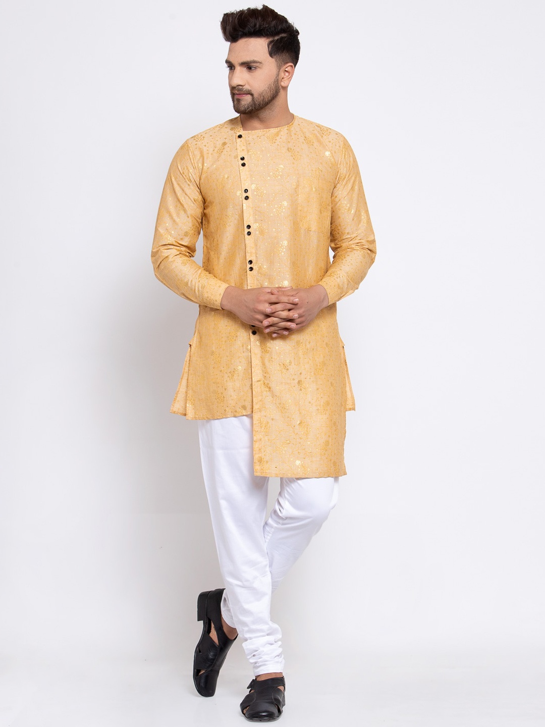 

KLOTTHE Men Gold-Toned Woven Design Angrakha Straight Kurta & Pyjamas