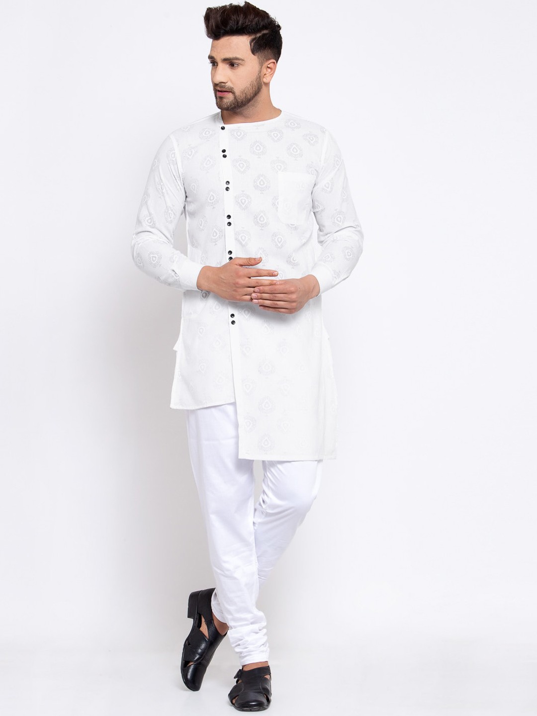 

KLOTTHE Men White Printed Angrakha Straight Kurta & Pyjamas