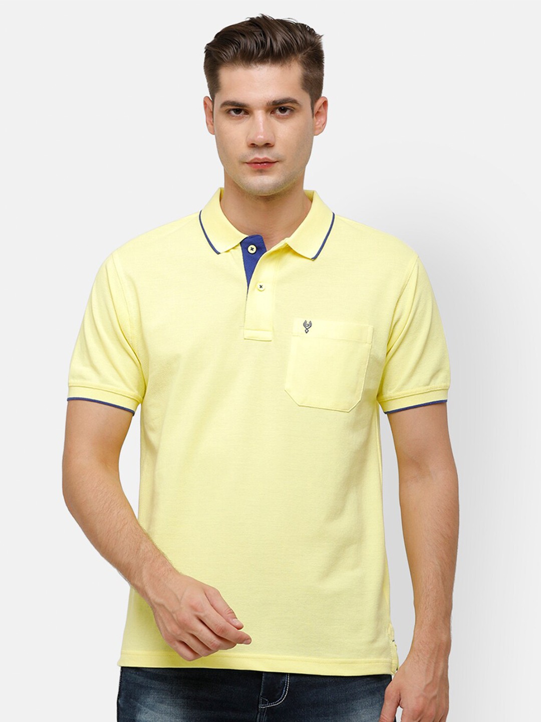 

Classic Polo Men Yellow Solid Polo Collar T-shirt