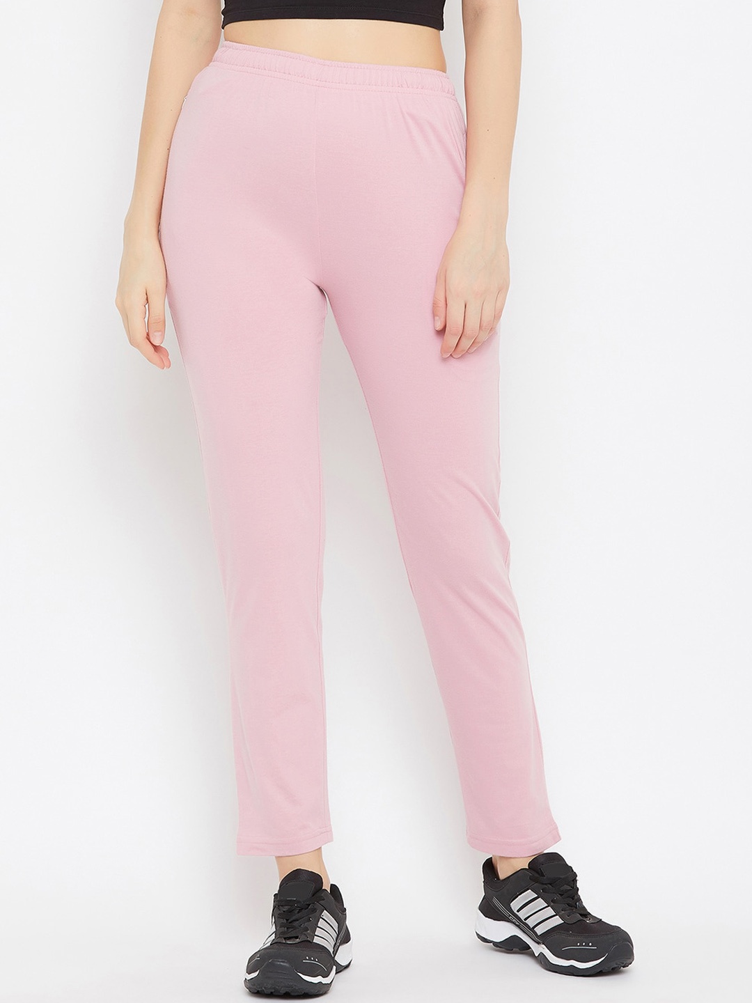 

Okane Women Pink Solid Cropped Track Pants