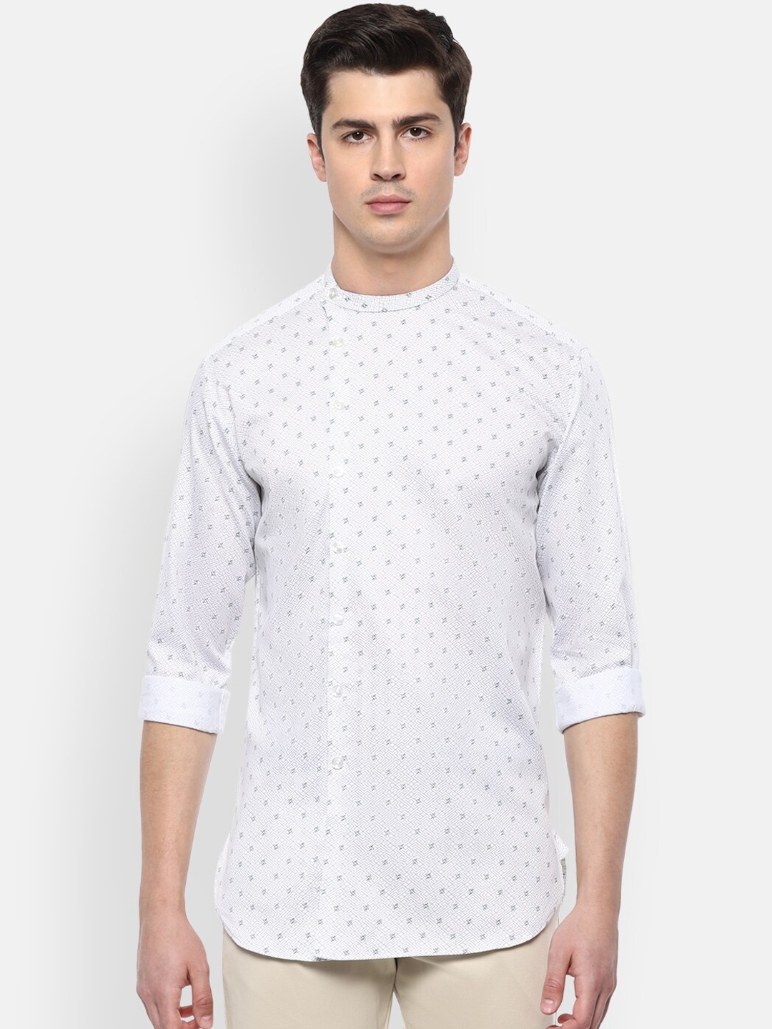 

V Dot Men White Slim Fit Printed Cotton Casual Shirt