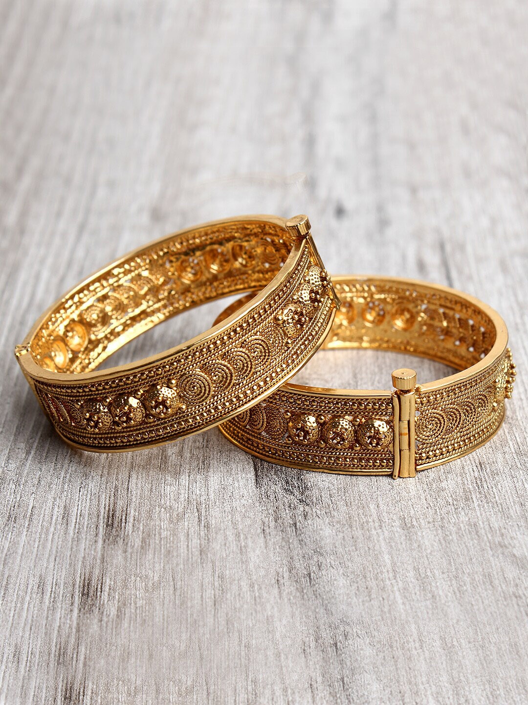 

Adwitiya Collection Set Of 2 24k Gold-Plated Embellished Handcrafted Bangles