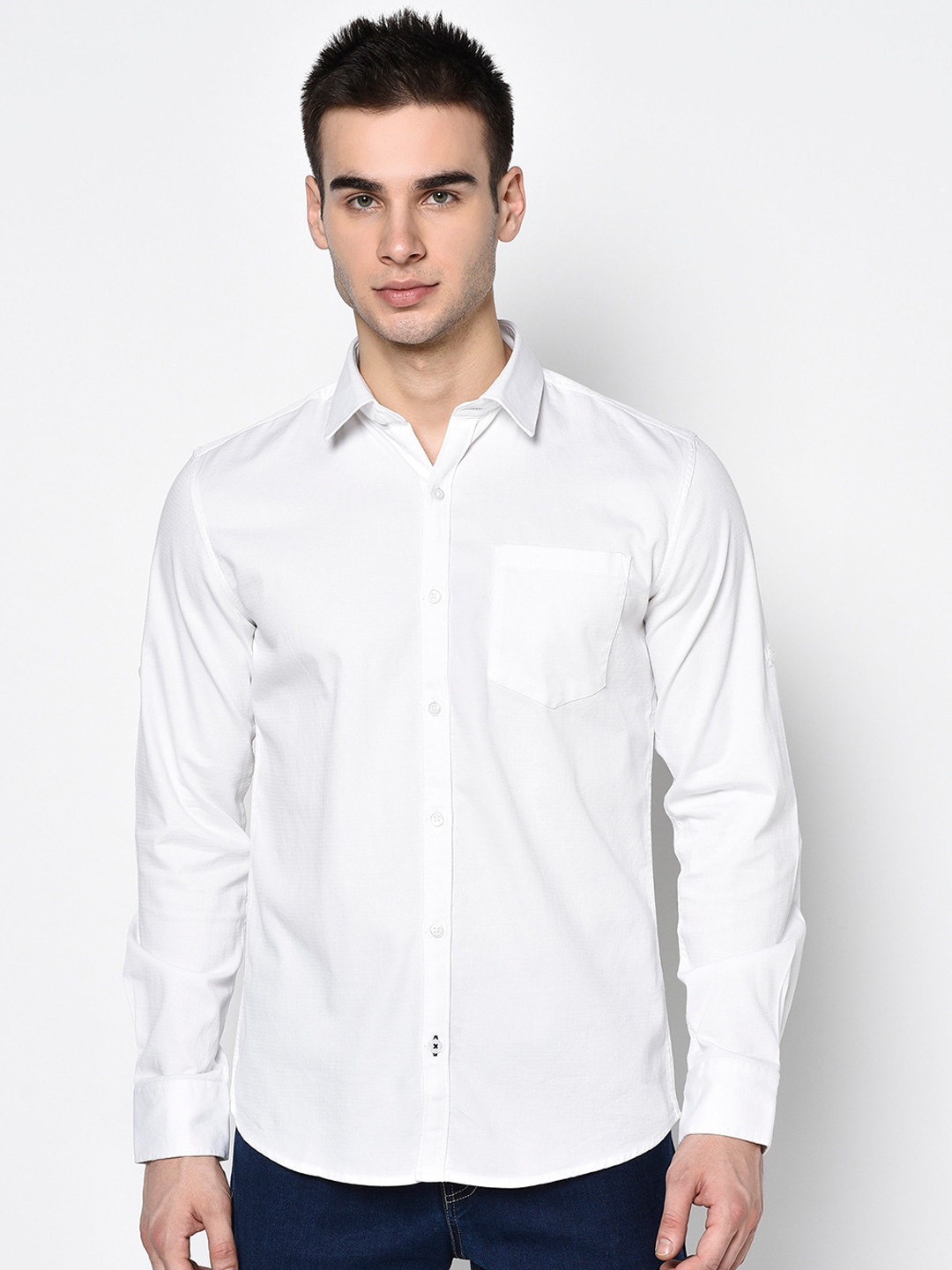 

METTLE Men White Regular Fit Solid Casual Shirt