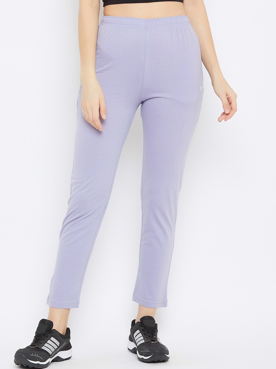 

Okane Women Lavender Solid Cropped Track Pants