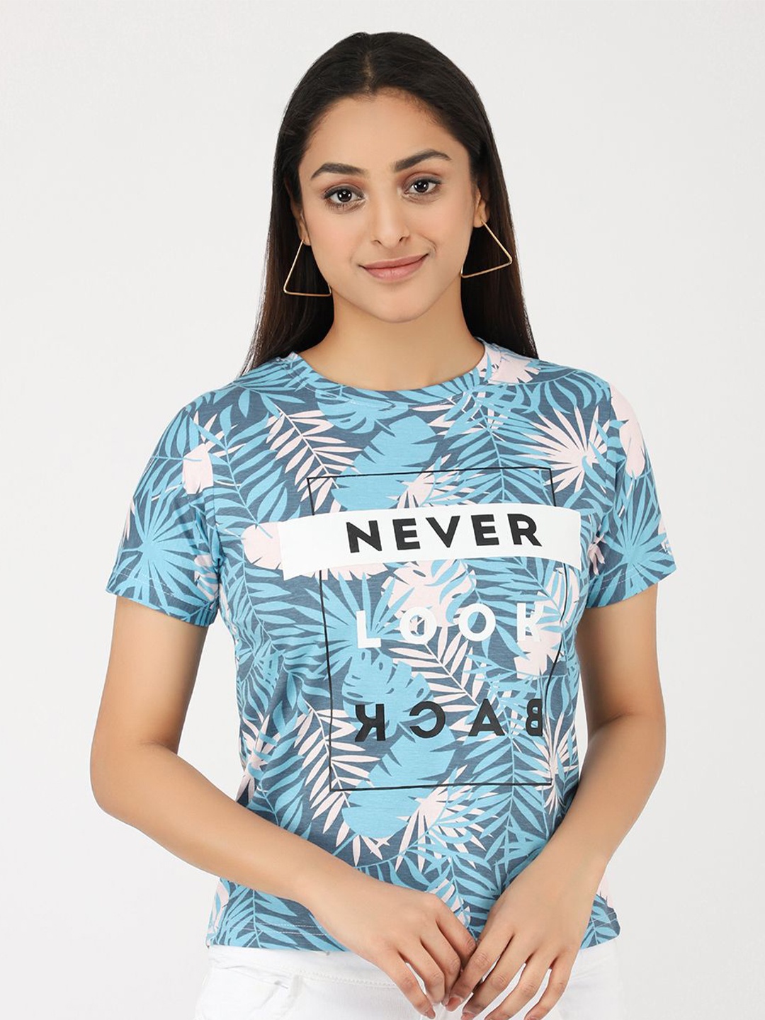 

JUNEBERRY Women Blue Printed Round Neck T-shirt