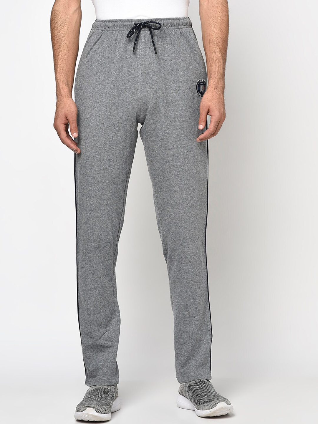 

Octave Men Grey Melange Solid Cotton Track Pants