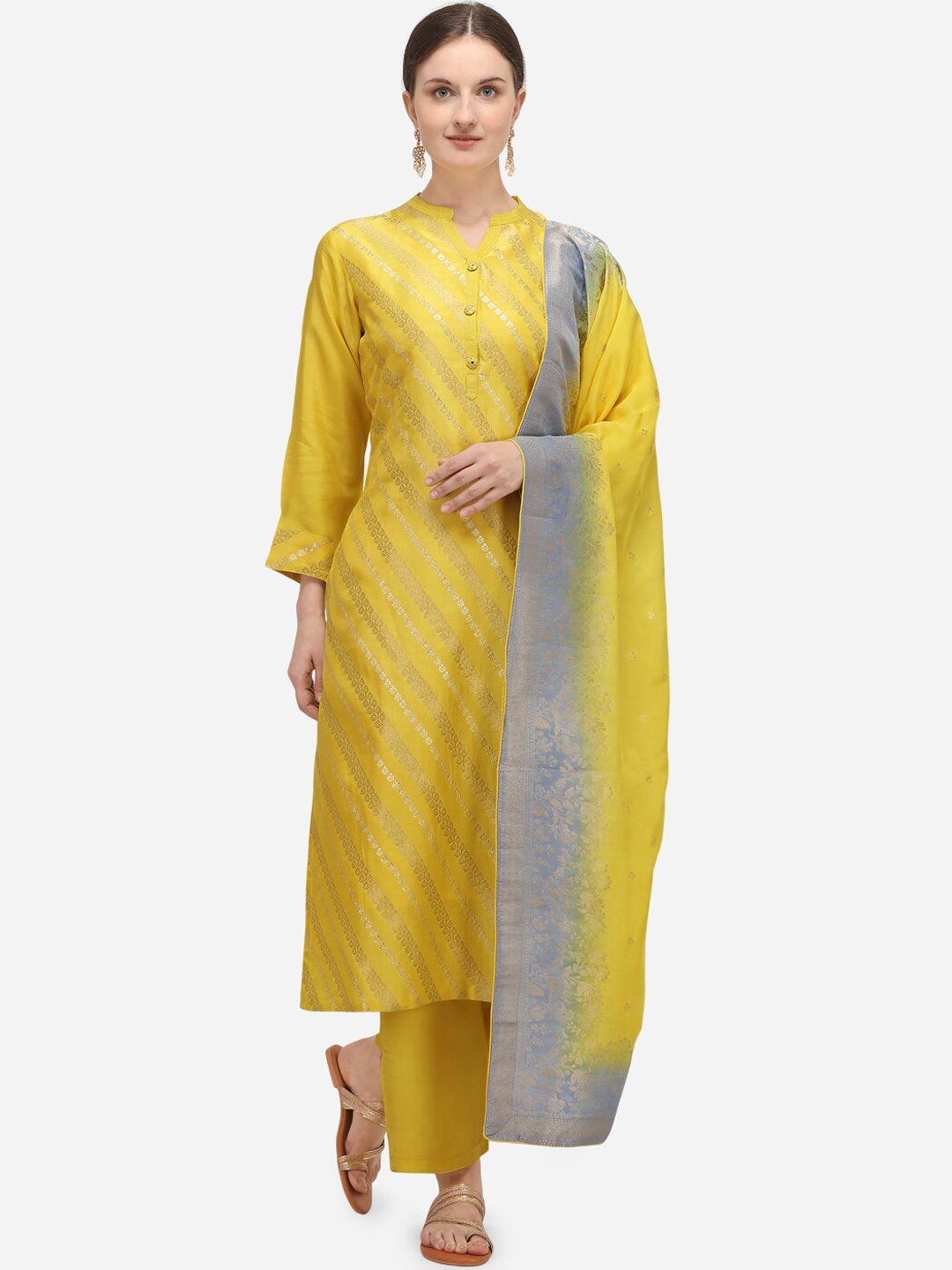 

Seerat Women Yellow Printed Regular Pure Silk Jacquard Kurta & Trousers With Stole