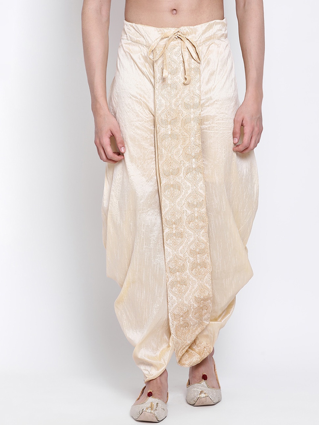 

Sanwara Men Beige Solid Relaxed-Fit Dhoti