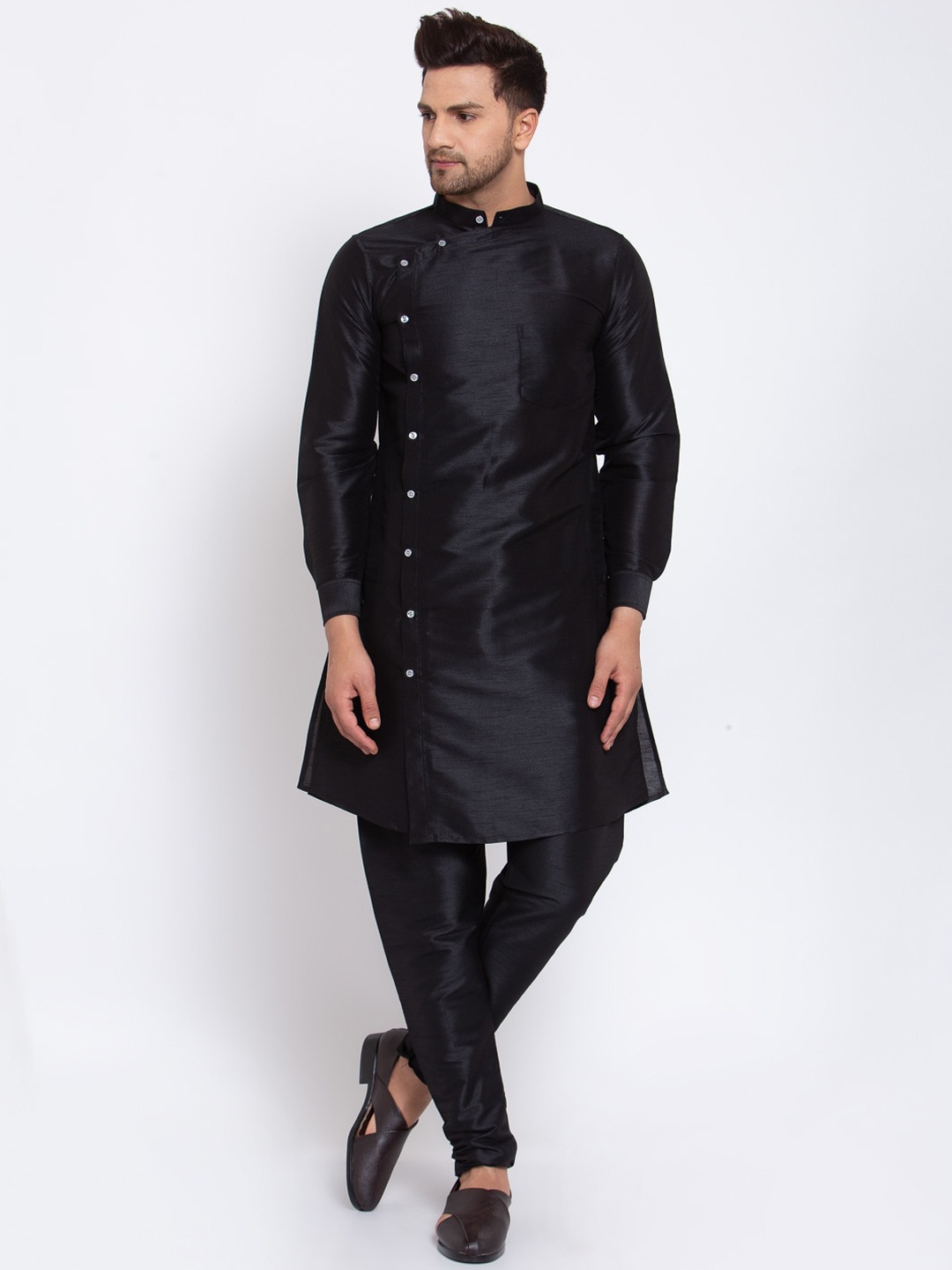 

KLOTTHE Men Black Solid Angrakha Straight Kurta & Pyjamas