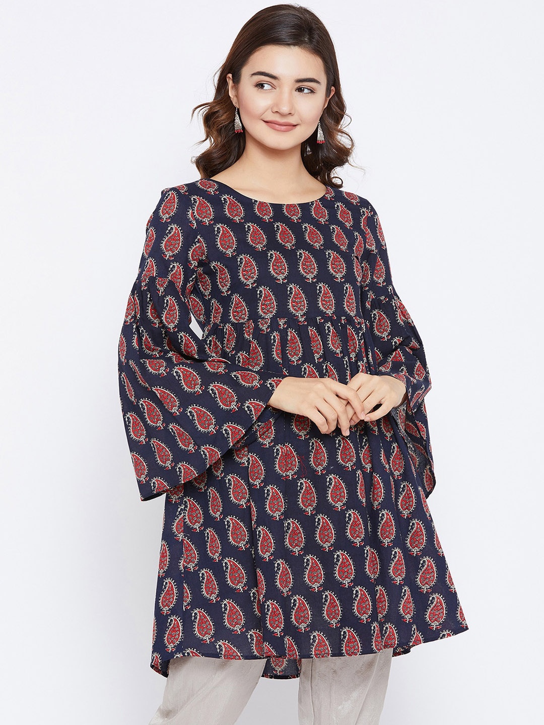 

PANIT Women Navy Blue Ethnic Motifs Printed Bell Sleeves Kurta