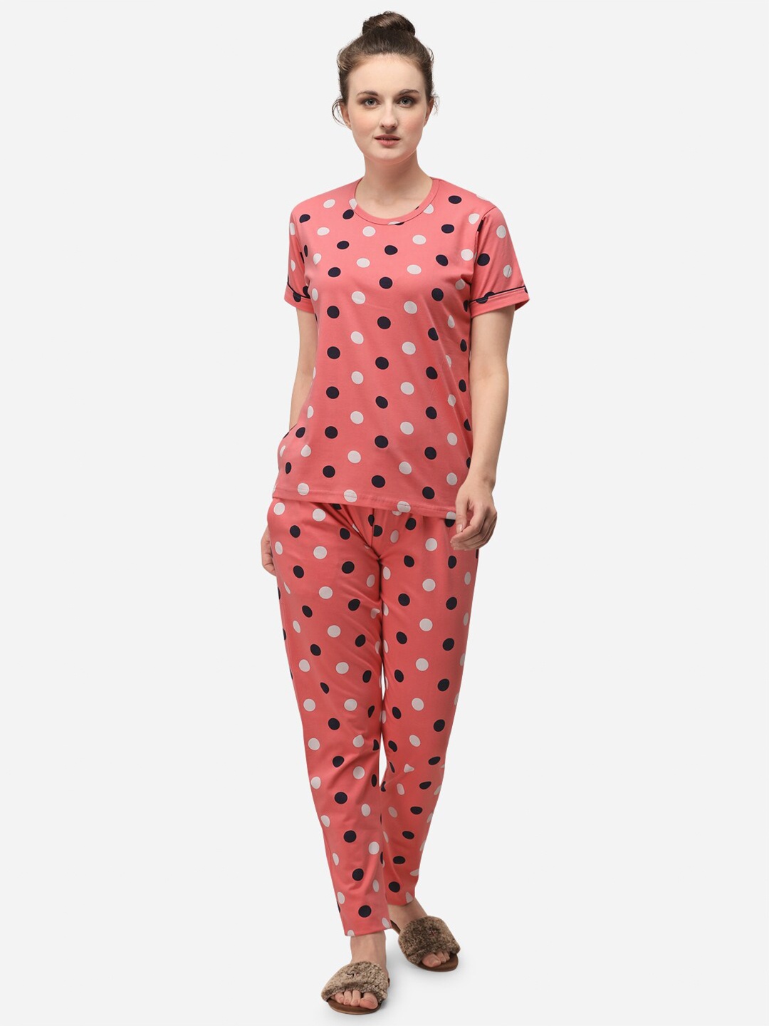 

Lenissa Women Pink & Navy Blue Printed Pure Cotton Night Suit