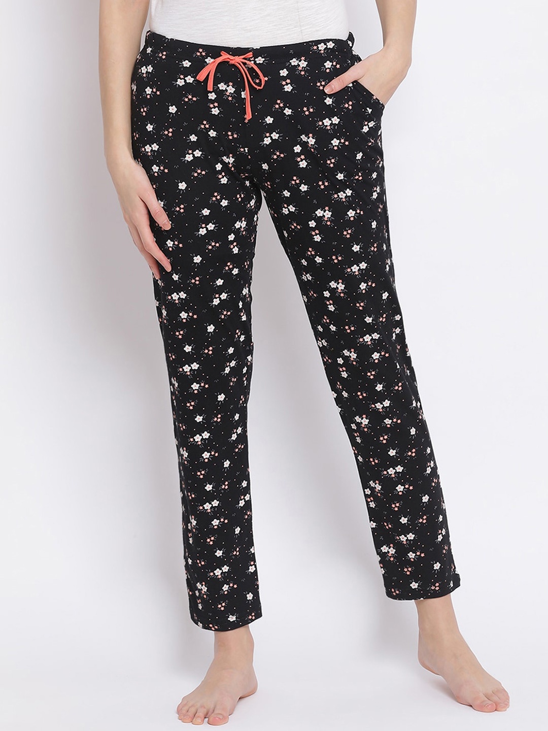 

Kanvin Women Pack Of 2 Floral Printed Cotton Lounge Pants, Black