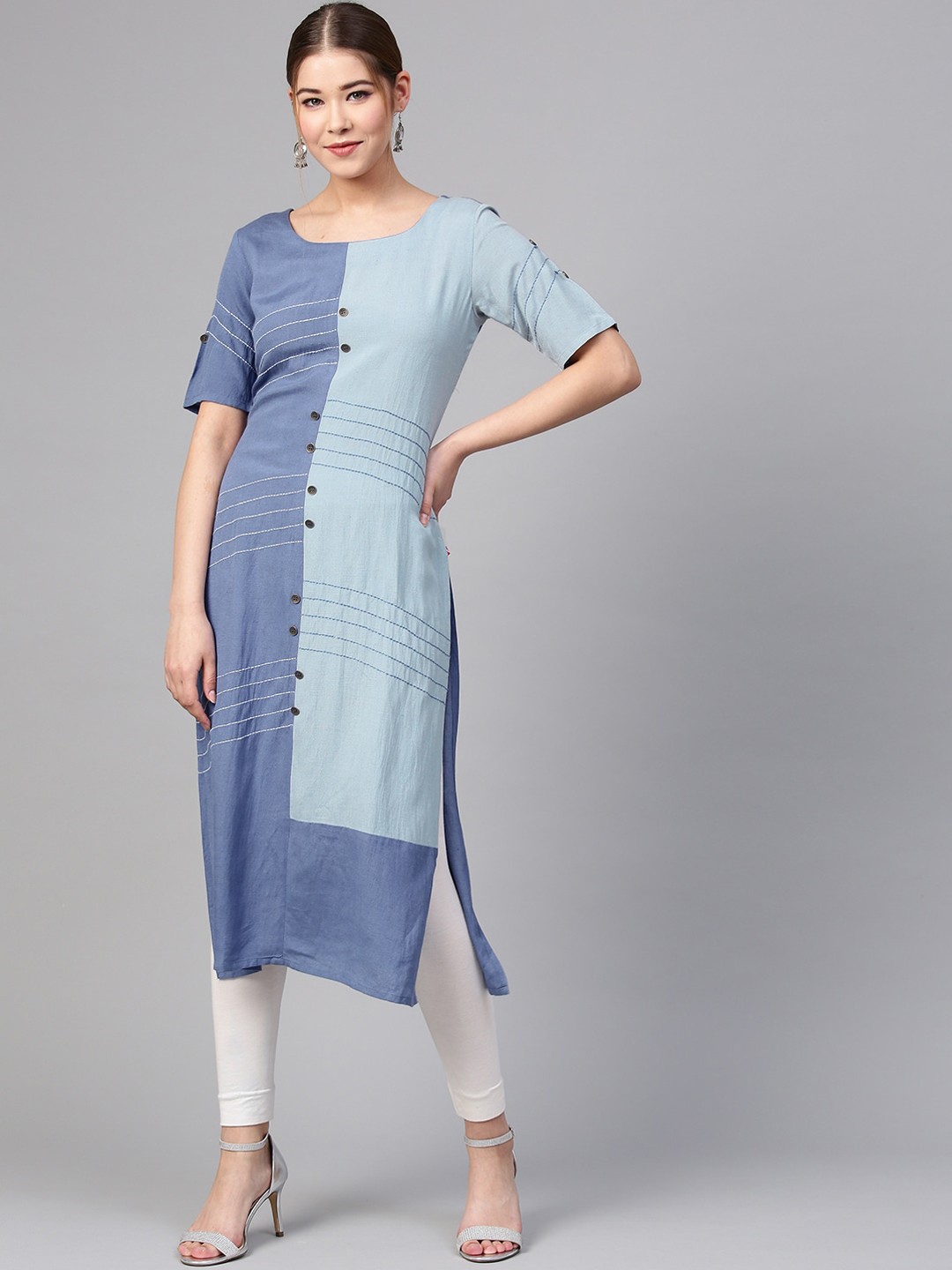 

Varanga Women Blue Colourblocked Kurta